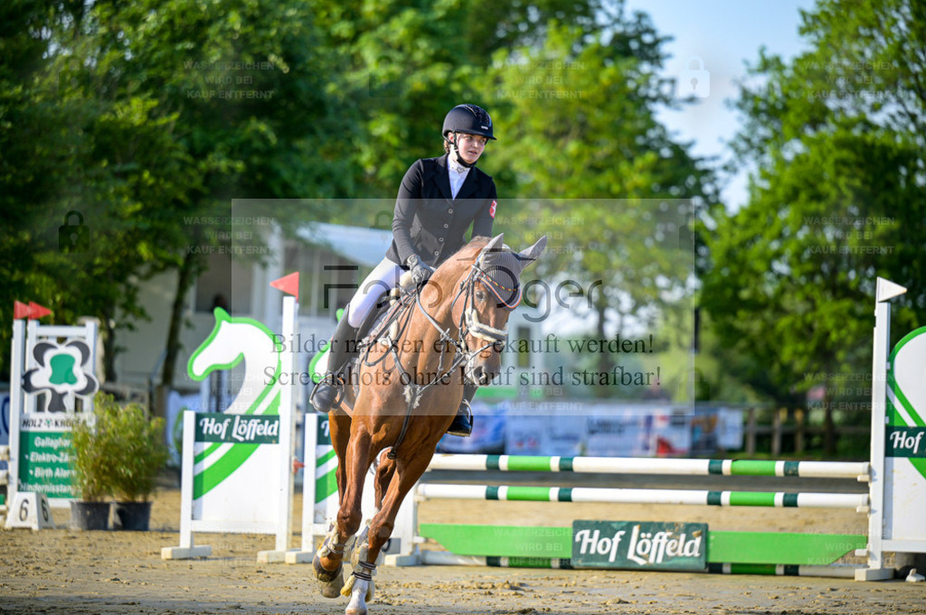 Reitturnier Lienen | Entdecke hochwertige Reitturnierfotos von Foto Oger. Professionell, emotional und authentisch – jetzt Lieblingsmomente im Shop bestellen. - Realisiert mit Pictrs.com