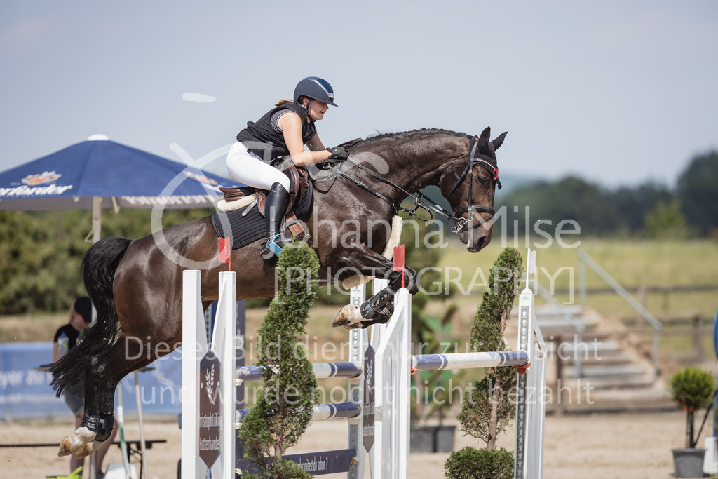 230625_PfSpTa_M1-Stil-545 | Deine schönsten Turniermomente als professionelle Fotos! Entdecke hochwertige Pferdesport-Fotografie im Online-Shop. Jetzt Fotos finden & bestellen!