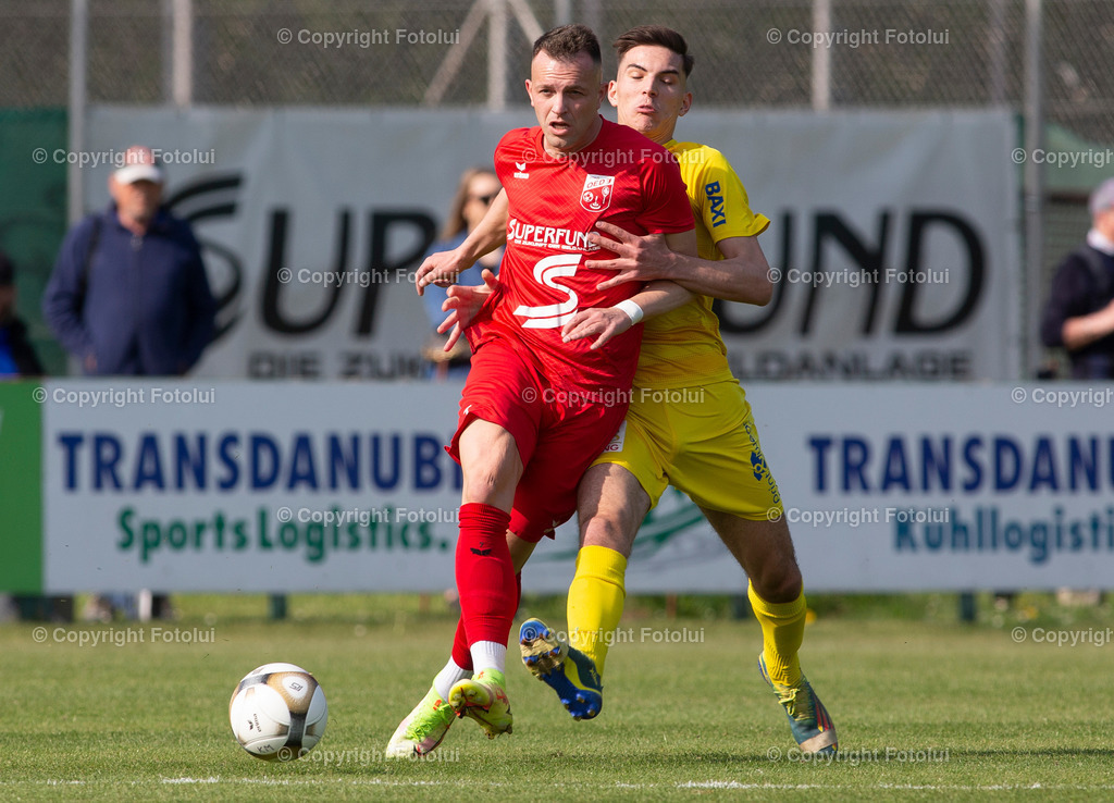 A_LUI_30042022_06 | SPORT,FUSSBALL,LT1 OOE LIGA ASKOE OEDT-DONAU LINZ 30.04..2022 IM BILD: NENAD VIDACKOVIC (OEDT)  UND VALDRIN FEJZAJ (DONAU)FOTO:FOTOLUI
