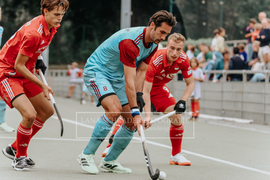 Herren_Bundesliga_02_F_RWK-UHC_21.09.25_Köln (307 von 471) | lanaschraderfotografie - Realisiert mit Pictrs.com