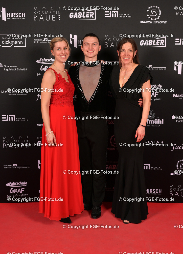 20240127-fge-fotos-0299 | Hofball der FGE am 27.01.2024 im Alten Stadttheater in Eichstätt. - Realisiert mit Pictrs.com