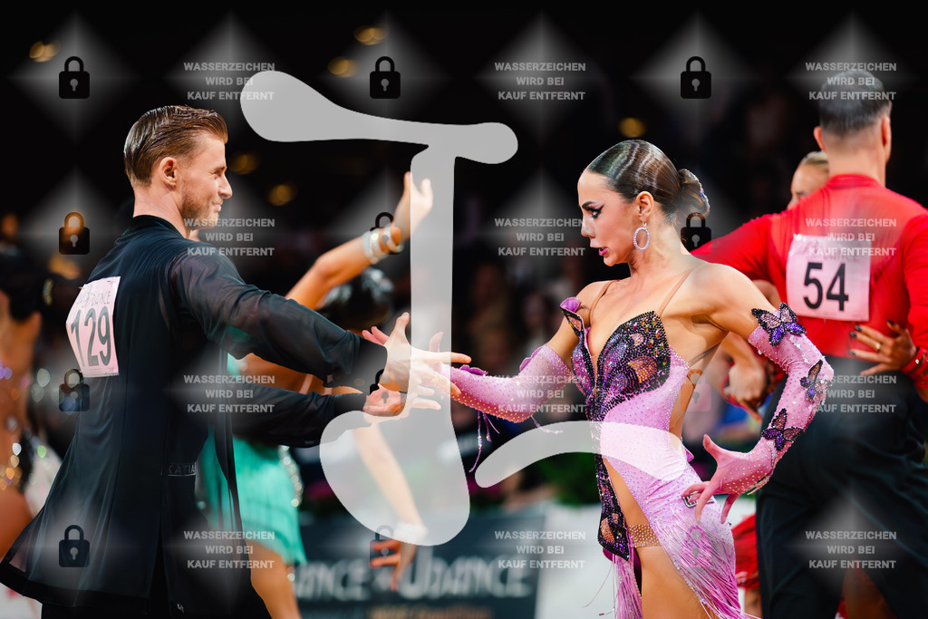 GOC 2025 - WDSF GrandSlam Latin 29th (129) Daniel Schmuck _ Irina Tudorache (Germany)-2025-08-23-3584 | Webshop for digital downloads and prints of dance sport, event & show photographer Julian Link - Realisiert mit Pictrs.com