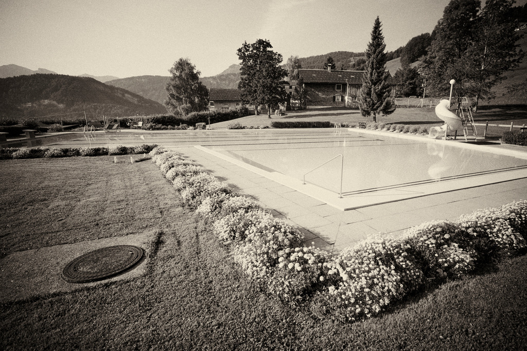 Schwimmbad Schwarzenberg | Schwarzenberg, Austria - August 06, 2014: Schwimmbad Schwarzenberg. - Realisiert mit Pictrs.com
