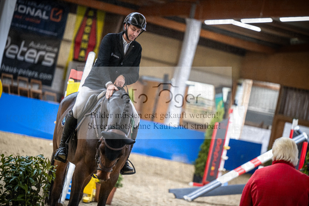 DOS_0028 | Entdecke hochwertige Reitturnierfotos von Foto Oger. Professionell, emotional und authentisch – jetzt Lieblingsmomente im Shop bestellen.Deutschlandweite Turnierfotografie. - Realisiert mit Pictrs.com