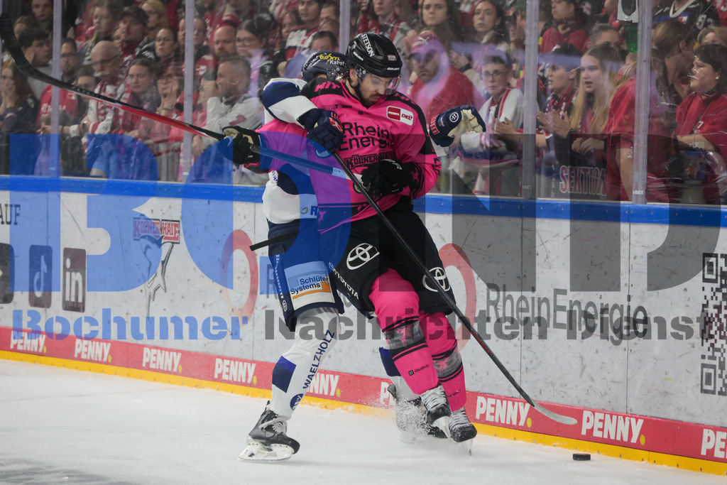 SES_KOLISE20251012-39 | bond - Realisiert mit Pictrs.com