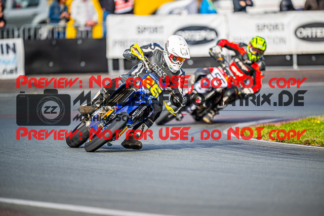 MaZZes_FotoMatrix_231001_5489 | UE40