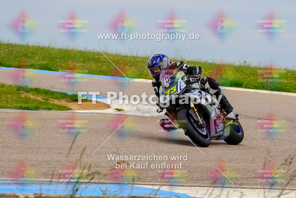 MotoTeam-2554 | Hier findet Ihr Bilder von Touristenfahrten auf der Nürburgring Nordschleife oder von anderen Veranstaltungen die ich besucht habe. Viel Spass beim Durch Schauen 