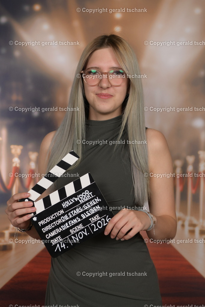 MT1_5278 | Wählen Sie hier bitte Ihr bestes Foto aus, mit diesem Bild wird Ihr Set produziert. Sollten Sie kein Bild wählen oder mehrere suchen wir das Beste aus!