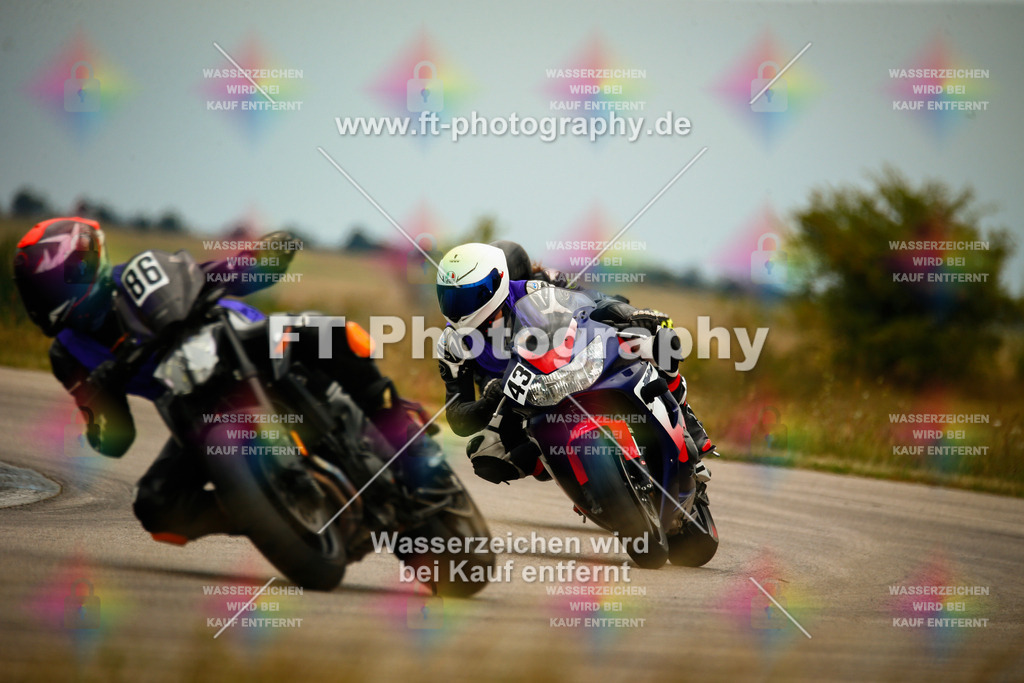 _MOT6844 | Hier findet Ihr Bilder von Touristenfahrten auf der Nürburgring Nordschleife oder von anderen Veranstaltungen die ich besucht habe. Viel Spass beim Durch Schauen 