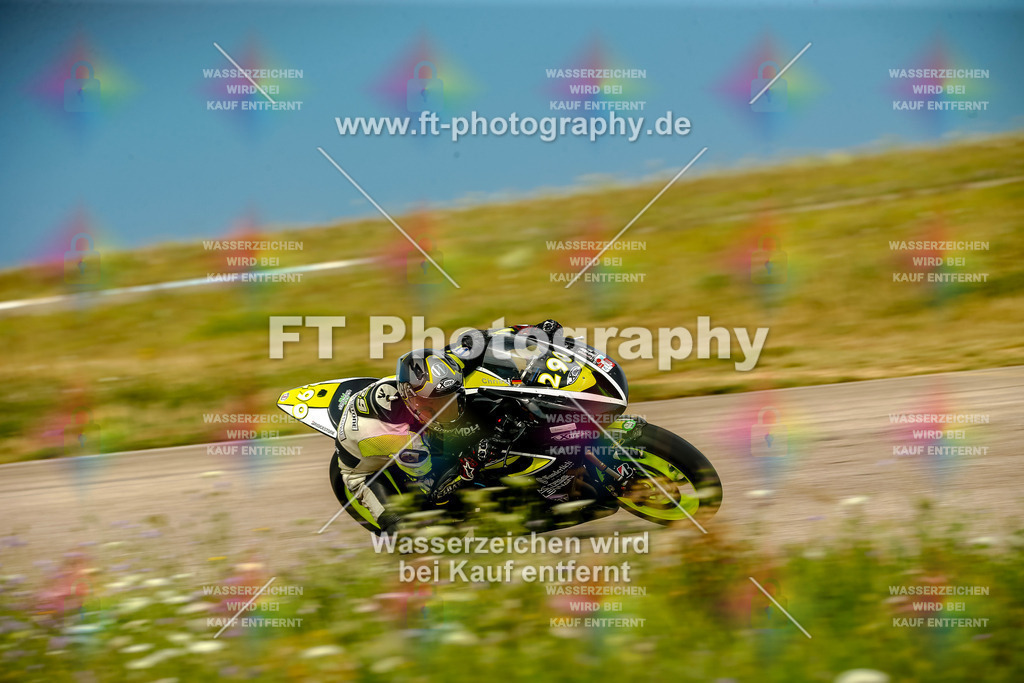 Chambley Juli-0783 | Hier findet Ihr Bilder von Touristenfahrten auf der Nürburgring Nordschleife oder von anderen Veranstaltungen die ich besucht habe. Viel Spass beim Durch Schauen 