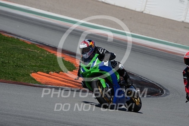 2025_03_25_PBK_12397 | Sportfotografie; SlowMotion; Video; Rennstrecke; Hafeneger; Speer; Racing; RSE; BMW; CBO; Trackday; Motorsportarena; Hockenheimring; Brno; Most; Barcelona; Valencia