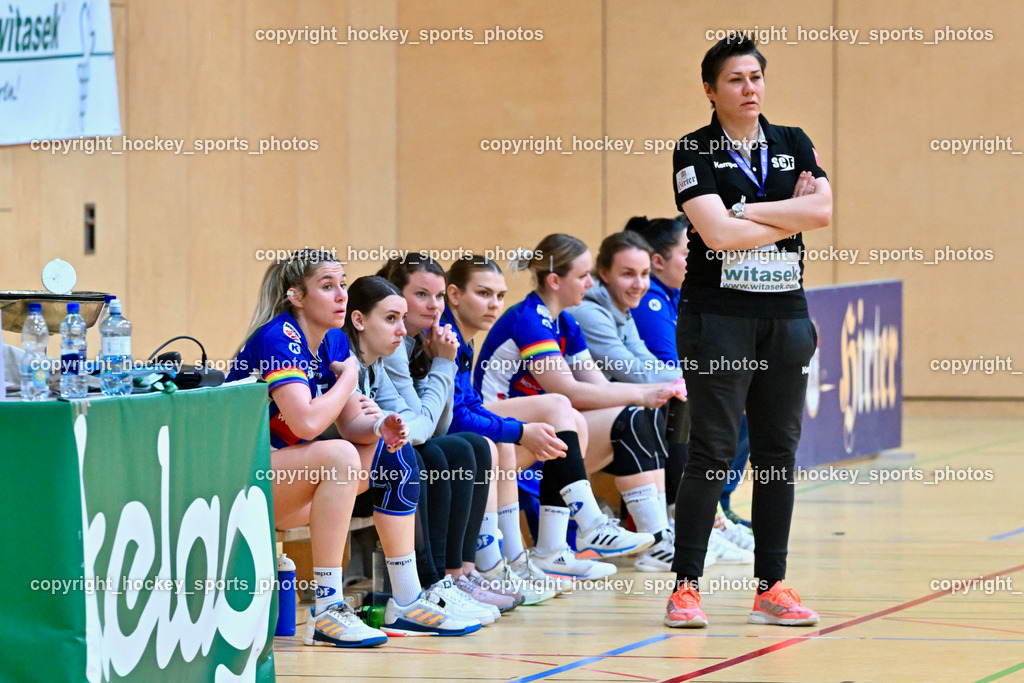 SC Ferlach Damen vs. WAT Atzgersdorf 18.5.2023 | Spielerbank SC Ferlach Damen, #55 Pavkovic Andrea, Headcoach SC Ferlach Damen KANJUGOVIC Iva