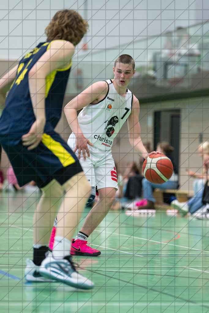 JBBL 24/25 | 04.04.2025 | Charisma Young Bulls vs. Baskets Juniors Oldenburg | 2. Runde PlayOffs Gruppe Nord, 2. Spiel | JBBL 24/25 | 04.04.2025 | Charisma Young Bulls vs. Baskets Juniors Oldenburg | 2. Runde PlayOffs Gruppe Nord, 2. Spiel - - - - - CREDIT, www.bullenfotos.de, Martin König, Hörner Weg 40, D-49078 Osnabrück, +4917663732967, Nutzung und Weitergabe nur zu den vereinbarten Zwecken. Presseanfragen an Urheber. Alle Rechte beim Urheber. - - - - - - Realisiert mit Pictrs.com