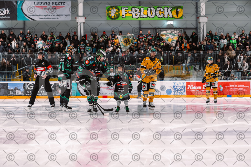Alligators_vs_Toelz_18_11_2025-26 | Höchstadt Alligators Fotogalerie: Eishockey-Action aus Franken. Professionelle Spielfotos, Portraits & Stadionbilder zum Download. Jetzt entdecken! - Realisiert mit Pictrs.com