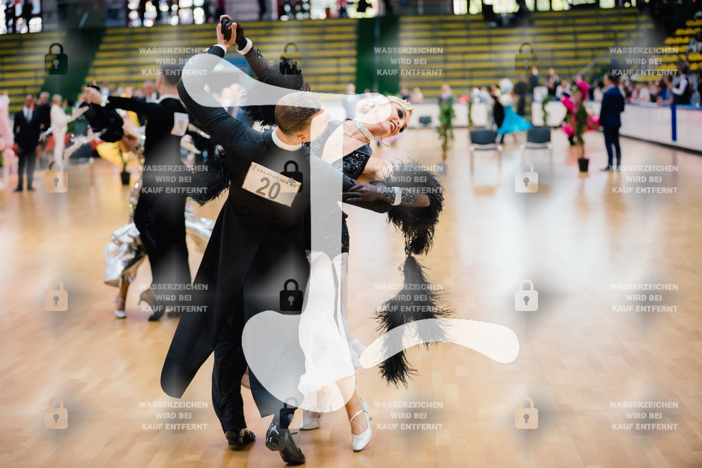 Hessen Tanzt WDSF International Open Standard 1st (20) Karolis Burneikis _ Fabien Lax (TSC Rot-Gold-Casino Nürnberg)-2025-05-17-9635 | Webshop for digital downloads and prints of dance sport, event & show photographer Julian Link - Realisiert mit Pictrs.com