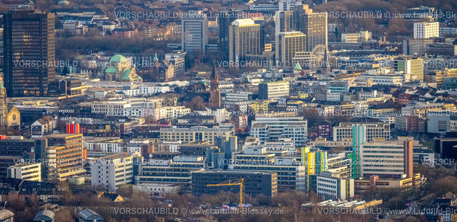 Essen230101386 | Luftbild, City mit evang. Kreuzeskirche, Alte Synagoge und Blick zu Gildehof Hochhäuser, Stadtkern, Essen, Ruhrgebiet, Nordrhein-Westfalen, Deutschland