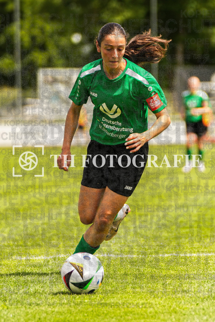 GER, FC Hauingen - SV Waldhaus, Frauen-Fussball, Rothaus Bezirkpokal, Finale, Saison 2024/2025, 29.05.2025 | GER, FC Hauingen - SV Waldhaus, Frauen-Fussball, Rothaus Bezirkpokal, Finale, Saison 2024/2025, 29.05.2025Foto: TH Fotografie/Alessio Bosco