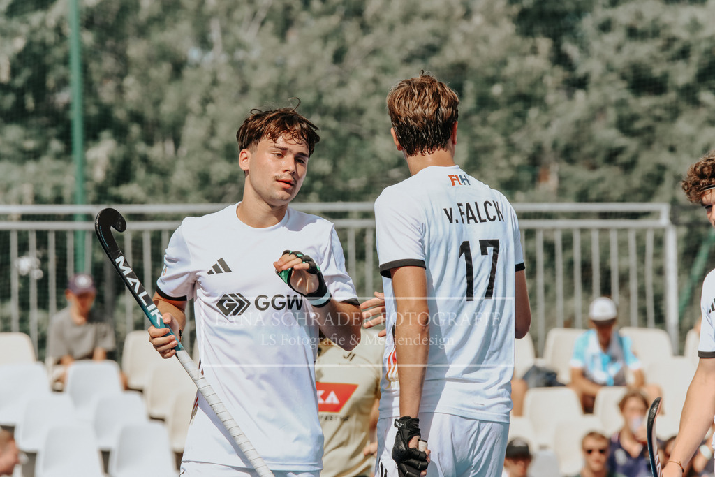 U18_EM_BOYS_HF1_GER-BEL_18.07.25_Lille (240 von 900) | lanaschraderfotografie - Realisiert mit Pictrs.com