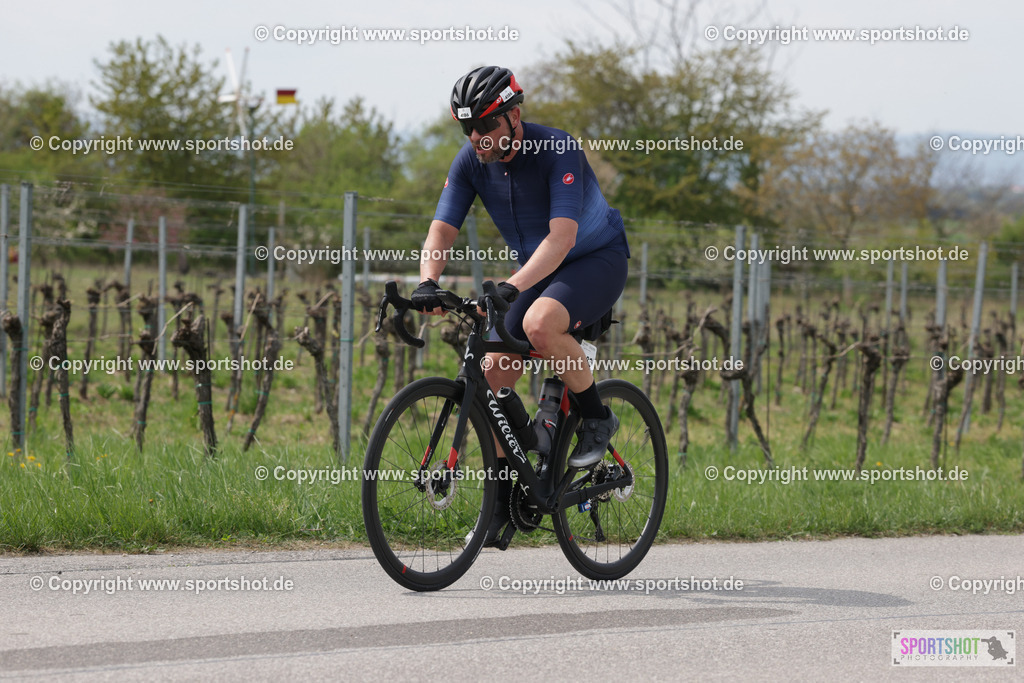 368A4924 | Neusiedlersee Radmarathon 2026@sportshot_your_pictrs #yourpictures#roadtowm2029 #nrm #neusiedlerseeradmarathon #neusiedlersee #neusiedlerseetourismus #burgenland #mörbisch #nrm26 #burgenlandtourismus #voglundco #poweredbyburgenlandtourismus #radsport #rad #marathon #ucigranfondo #visitburgenland #ucigranfondoworldseries