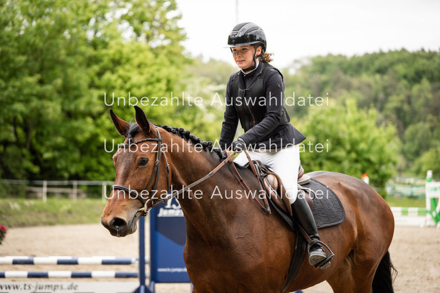 Bad_Meinberg_07567 | saradresslerfotografie - Realisiert mit Pictrs.com