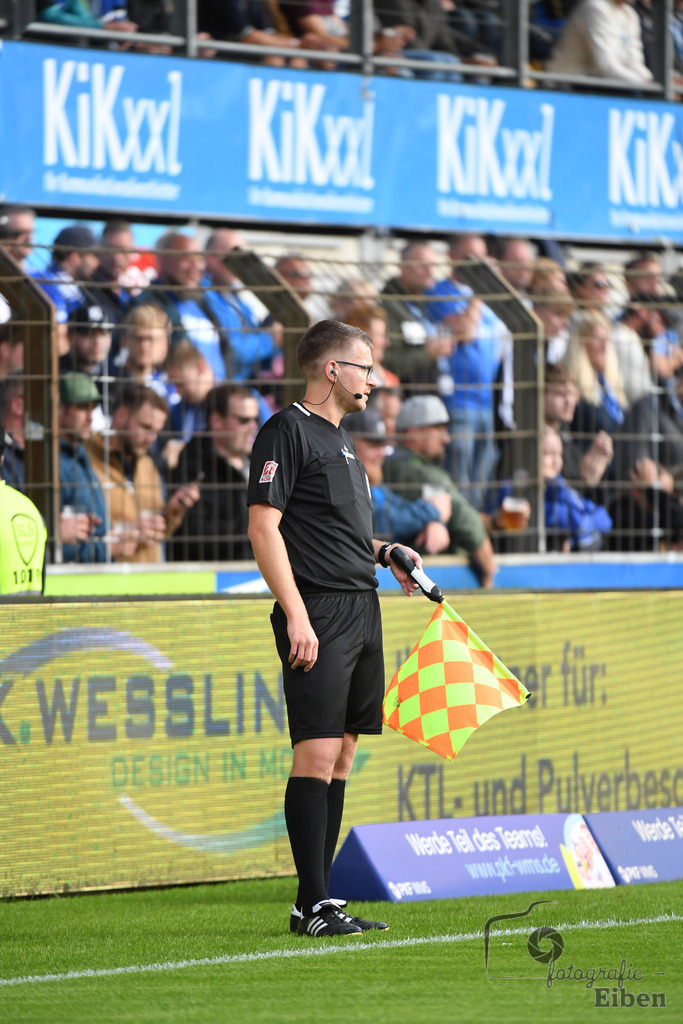 SV Meppen-VfB Lübeck | Herren Regionalliga Nord; SV Meppen (blau)-VfB Lübeck (weiß) am 01.08.2025 in Meppen (Hänsch-Arena), Photo: Philip Eiben 2025 - Realisiert mit Pictrs.com