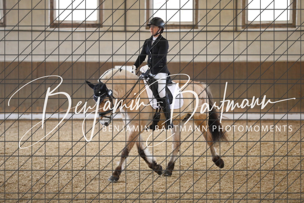 AZ2A1021 | Benjamin Bartmann Photomoments