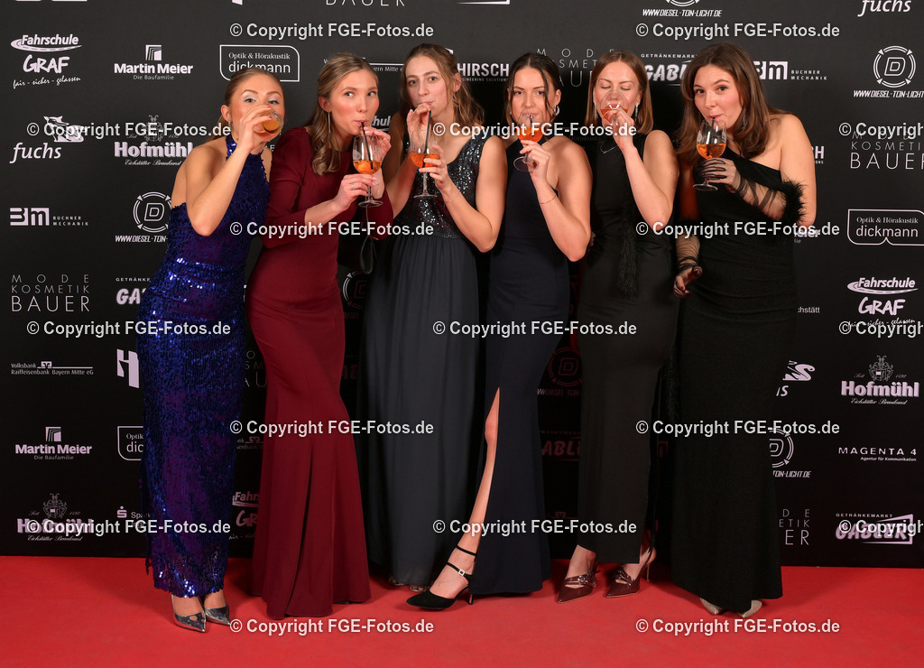 20240127-fge-fotos-0309 | Hofball der FGE am 27.01.2024 im Alten Stadttheater in Eichstätt. - Realisiert mit Pictrs.com