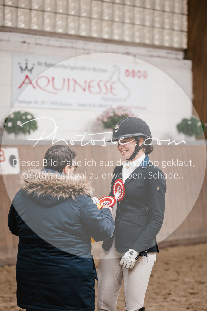 3I6A7708 | Stimmungsvolle Portraits und Reitsportfotografie im Ruhrgebiet und im Münsterland.

Pferdefotografie, Hundefotografie, Tierfotografie, Reportagen, Portraits von Tier und Mensch, Turnierfotografie in Bochum, Recklinghausen, Marl, Haltern am See, Dülmen.. - Realisiert mit Pictrs.com