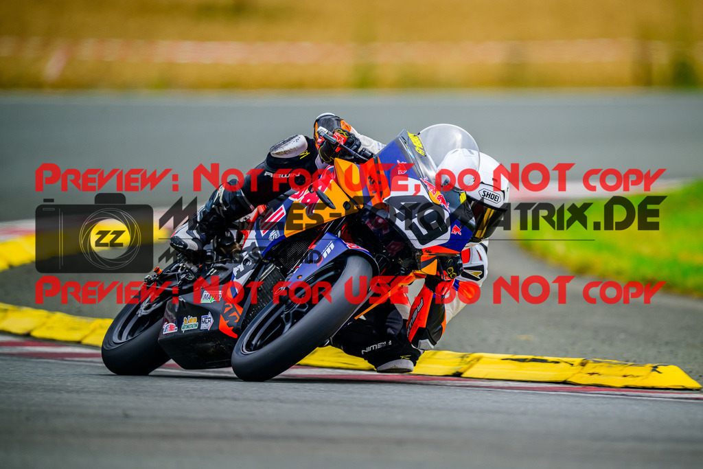 MaZZes_FotoMatrix_240727_6007705_1774 | SSP300