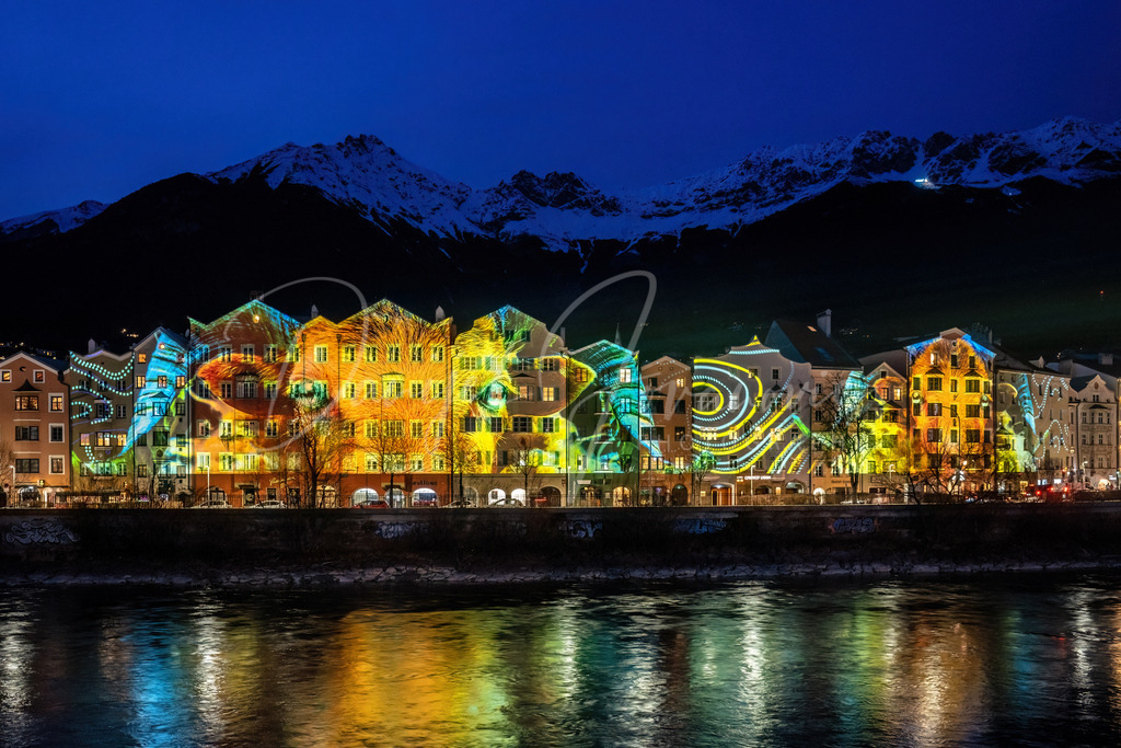 Bergsilvester | Fassadenmapping Mariahilf