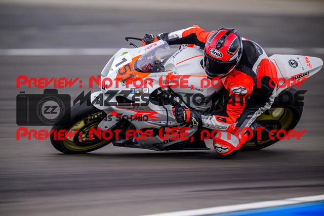 MaZZes_Fotomatrix_20250421_6021986_6709 | WEISS