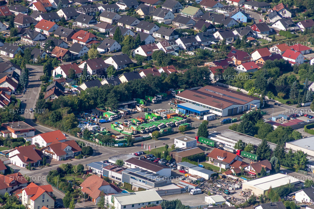 Gelände der Müll- und Recycling- Sortieranlage Wertstoffhof Rülzheim | Luftbild: Gelände der Müll- und Recycling- Sortieranlage Wertstoffhof Rülzheim in Rülzheim im Bundesland Rheinland-Pfalz in Deutschland. Foto: IMG_52315.jpg vom 19.08.2012 durch Werner Riehm/FLY-FOTO.de - Realisiert mit Pictrs.com