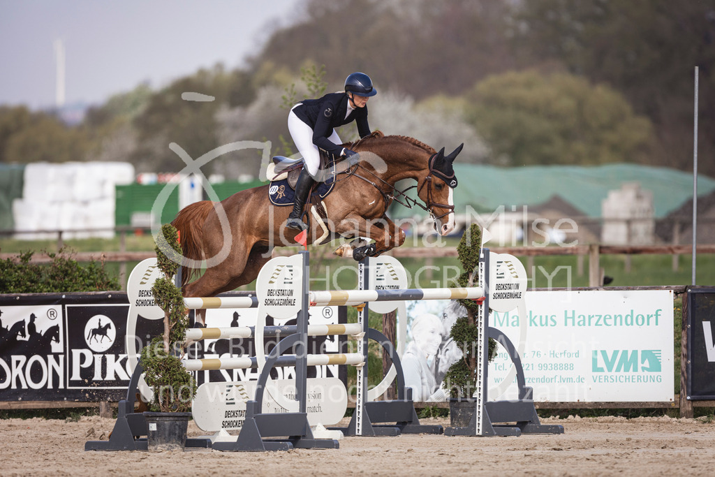 250416_M2-Springen-481 | Deine schönsten Turniermomente als professionelle Fotos! Entdecke hochwertige Pferdesport-Fotografie im Online-Shop. Jetzt Fotos finden & bestellen!