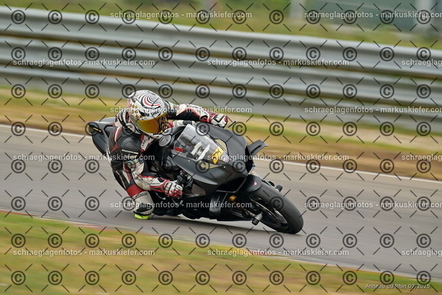 25bt05-0190 | markuskiefer.com - Realisiert mit Pictrs.com