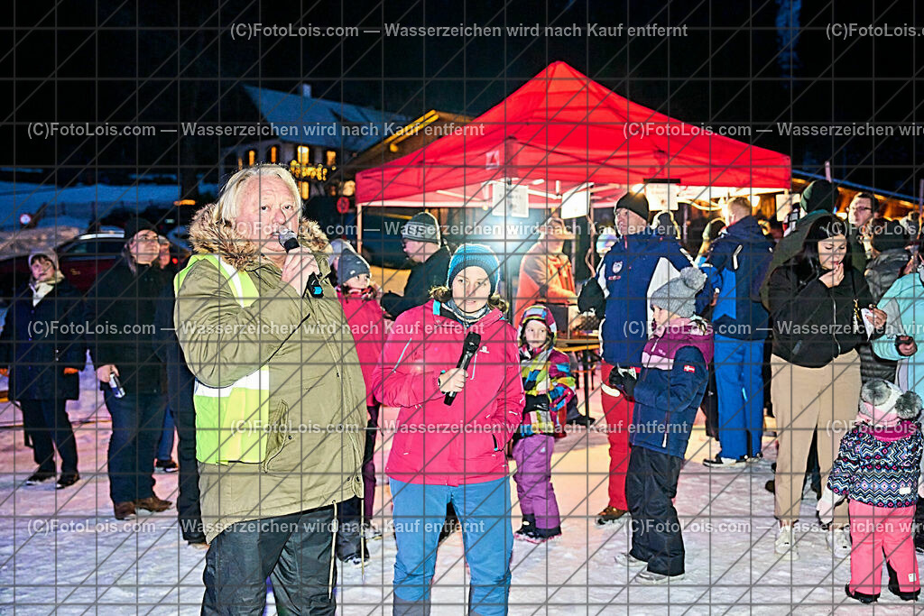ALP7914_Nacht der Ballone_Prem-Moesel | (C)FotoLois.com, Alois Spandl. NACHT DER BALLONE im Weitental vor der Ötscherlift-Talstation, Ballonsportclub Ötscherland & Ötscher Tourismusverband, Do 28. Dez. 2023.