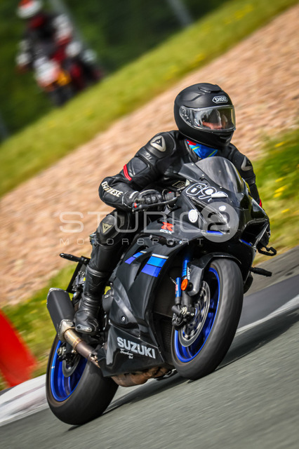 0690-260606BB-018_690 | Deine Full-Service-Agentur für ✔️Videoproduktionen und ✔️Motorsportfotografie Jetzt Angebot anfragen!
