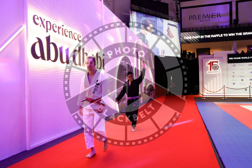 20231109PBB4858 | Fighters compete during the AJP World Professional Championship in the Mubadala Arena in Abu Dhabi, Arab United Emirates, on November 9, 2023.