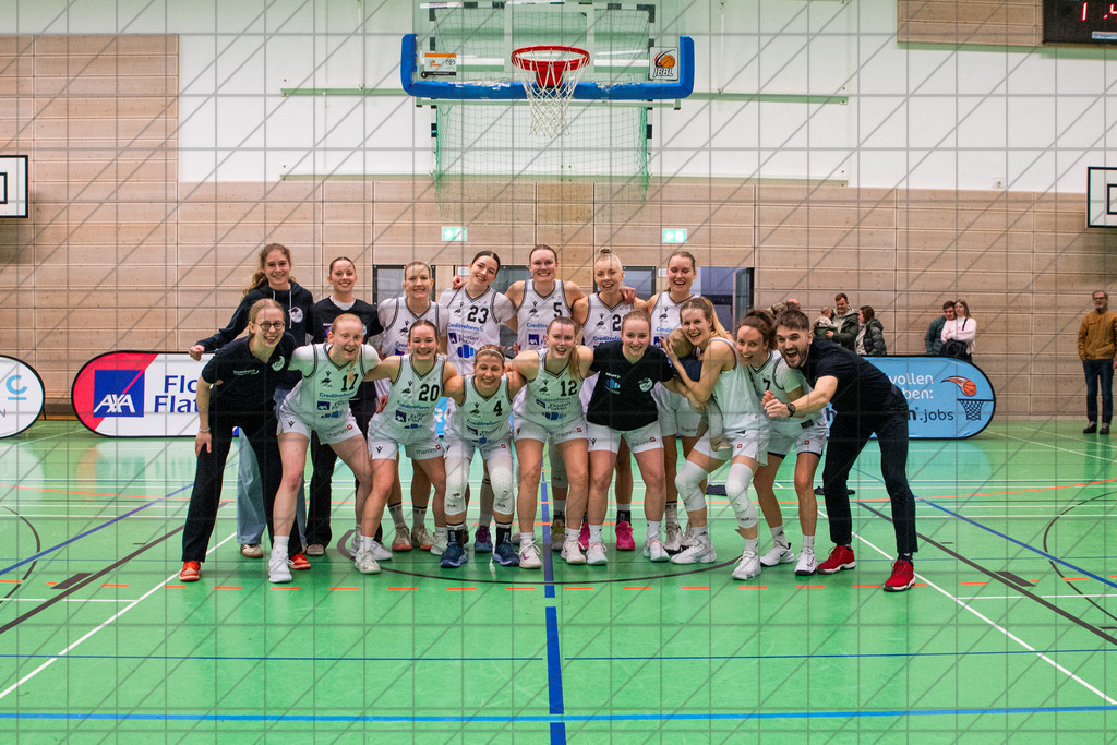 2. DBBL Nord 25/26 | Spieltag 13 | BBC Osnabrück vs. BG 89 Avides Hurricans | 21.12.25: 2. DBBL Nord 25/26 | Spieltag 13 | BBC Osnabrück vs. BG 89 Avides Hurricans / Osnabrück / Deutschland  //   CREDIT:www.bullenfotos.de, Martin König, Hörner Weg 40, D-49078 Osnabrück, +4917663732967 // Nutzung und Weitergabe nur zu den vereinbarten Zwecken. Presseanfragen an Ersteller. Alle Rechte beim Ersteller. Honorierung nach MFM. - Realisiert mit Pictrs.com