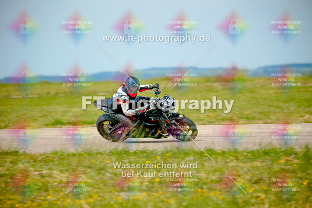 _MOT1037 | Hier findet Ihr Bilder von Touristenfahrten auf der Nürburgring Nordschleife oder von anderen Veranstaltungen die ich besucht habe. Viel Spass beim Durch Schauen 