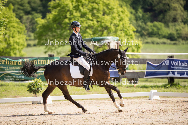 Bad_Meinberg_08505 | saradresslerfotografie - Realisiert mit Pictrs.com