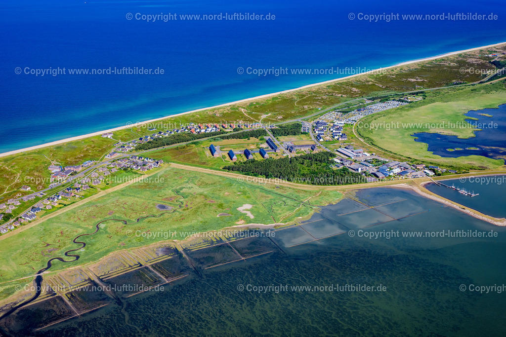 Sylt_Rantum_Hafen_ELS_3350210625 | SYLT 13.08.2025 Hafenanlage mit Gezeiten in Rantum auf Sylt im Bundesland Schleswig-Holstein, Deutschland. // Port facility with tides in Rantum on Sylt in the federal state of Schleswig-Holstein, Germany. Foto: Martin Elsen