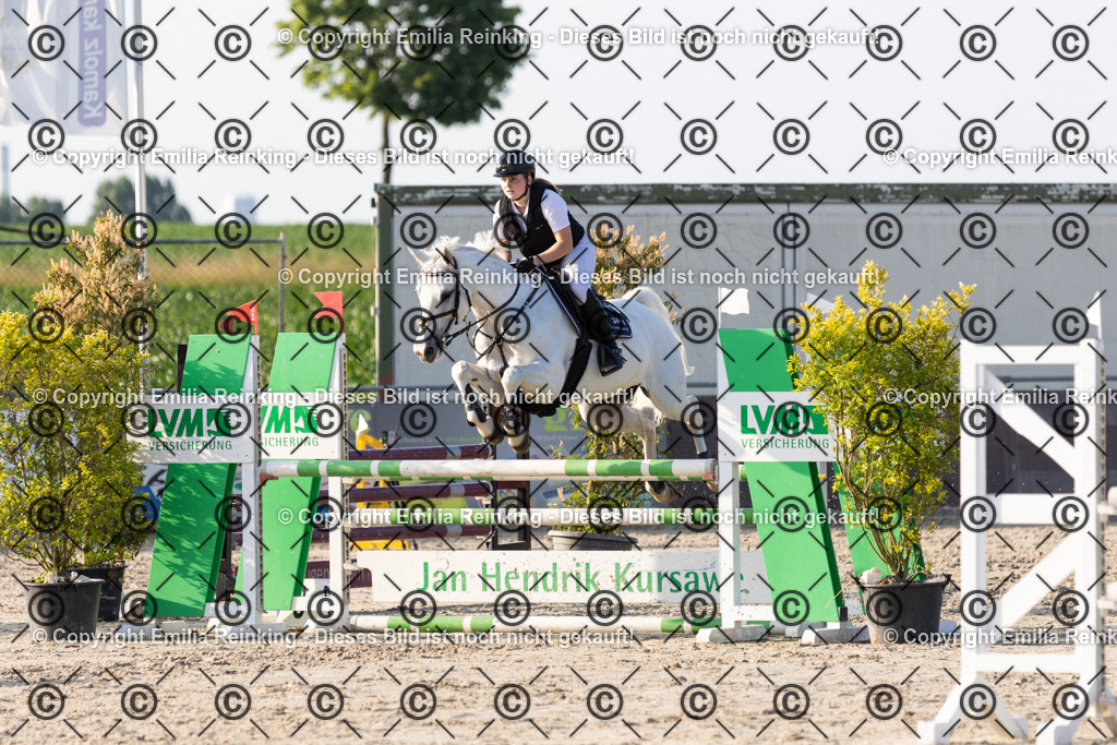 CL5A1573 | Emilia Reinking Fotografie - Realisiert mit Pictrs.com