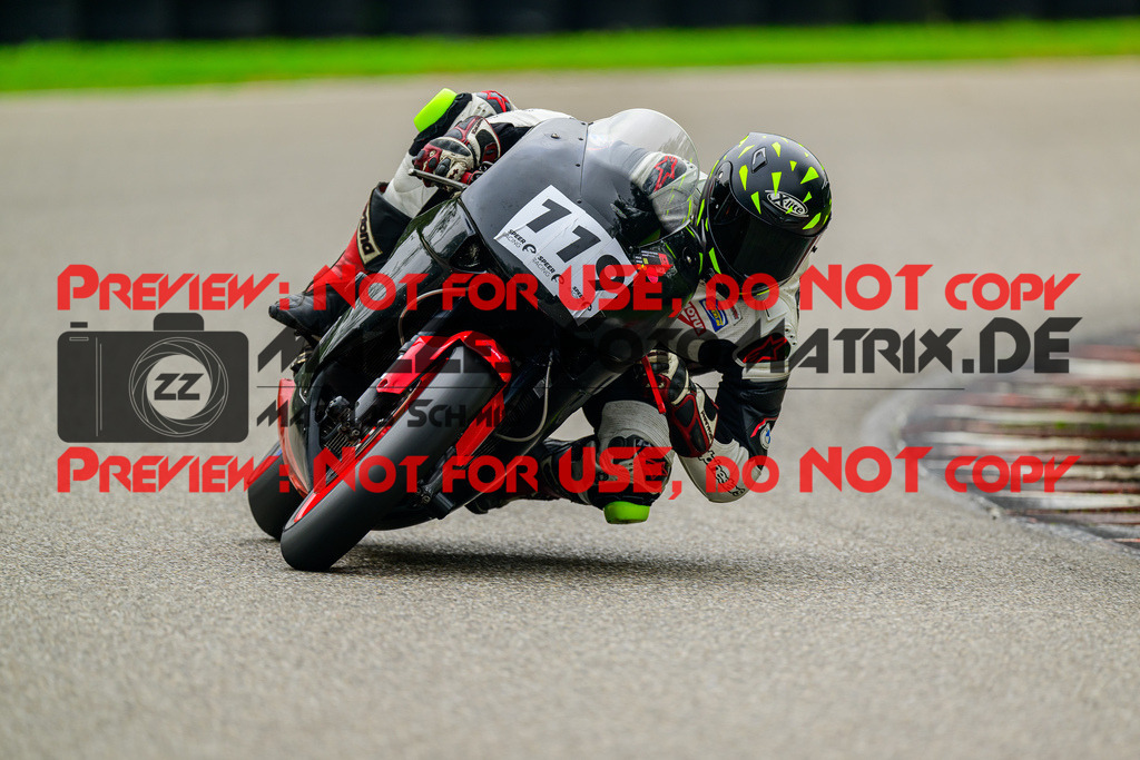 MaZZes_Fotomatrix_20241003_6007705_7332 | ROT