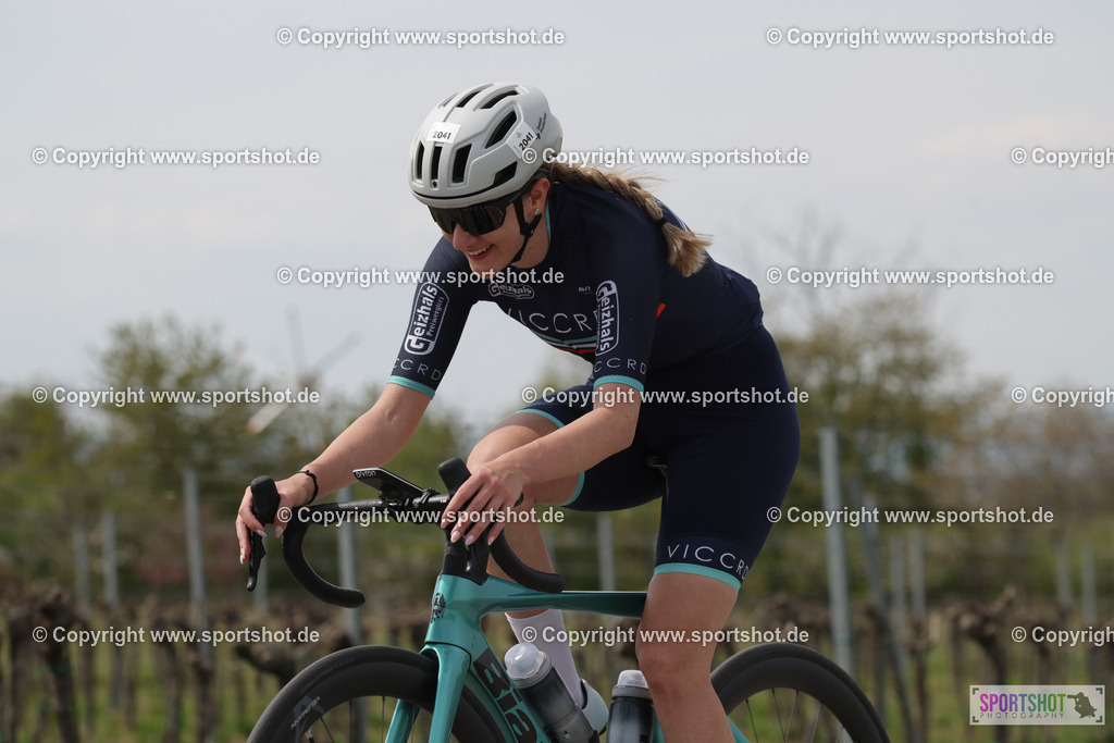 368A4603 | Neusiedlersee Radmarathon 2026@sportshot_your_pictrs #yourpictures#roadtowm2029 #nrm #neusiedlerseeradmarathon #neusiedlersee #neusiedlerseetourismus #burgenland #mörbisch #nrm26 #burgenlandtourismus #voglundco #poweredbyburgenlandtourismus #radsport #rad #marathon #ucigranfondo #visitburgenland #ucigranfondoworldseries