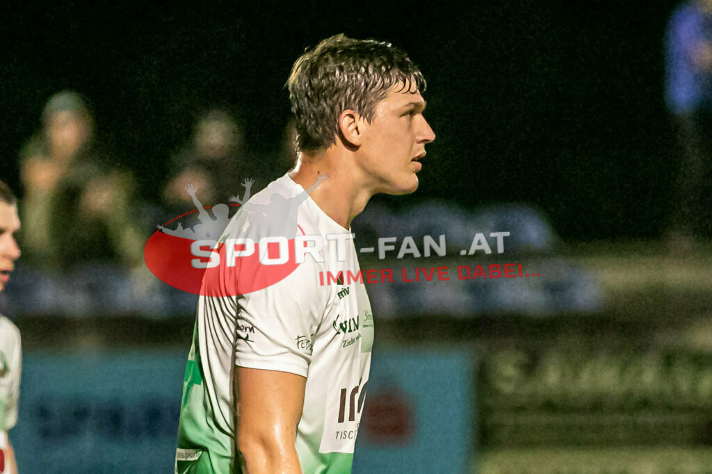 SV Feldkirchen - SC Launsdorf 2-1, Unterliga Ost | Robert Tiffner (SV Feldkirchen #14) SV Feldkirchen - SC Launsdorf 2-1 am 23.08.2023 in Feldkirchen
(Modehaus NIMO Arena), Austria, (Photo by Ernst Krawagner sport-fan.at) - Realisiert mit Pictrs.com