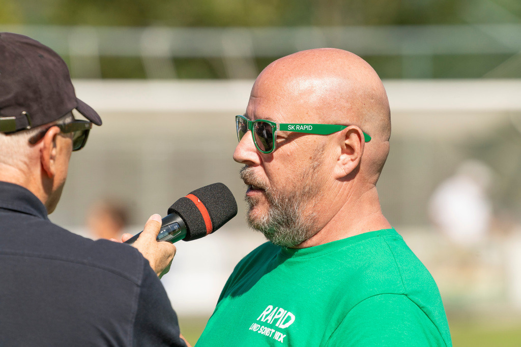 Spiel-0018_Legenden ASK-RAPID | Fotodoku 80 Jahre ASK-Loosdorf: Legendenmatch ASK-Loosdorf - Rapid WIENSponsoren, Mannschaften, Begrüßung, Interviews, das Spiel, Besucher, Fans, Stimmung.
