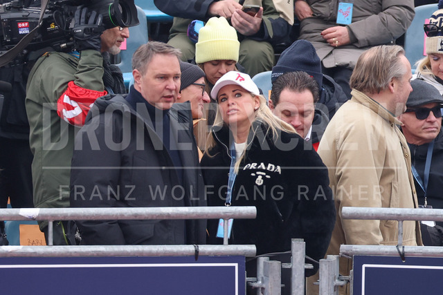 UEFA Europa League 2025/26: SK Sturm Graz vs SK Brann | Graz, Austria, 29.JAN.26 - SOCCER - UEFA Europa League, SK Sturm Graz vs SK Brann Bergen. The image shows vice cancelor Andreas Babler with guest.