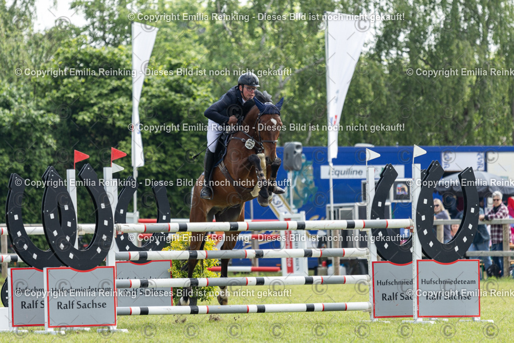 CL5A2800 | Emilia Reinking Fotografie - Realisiert mit Pictrs.com