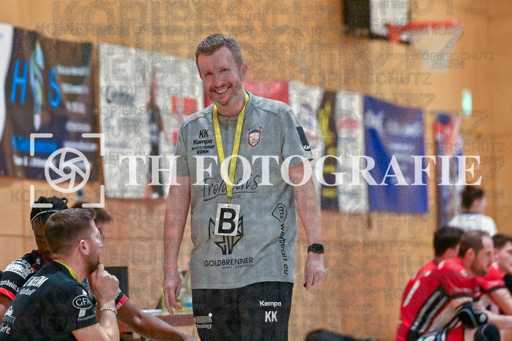 GER, SG Maulburg/Steinen - TuS Ringsheim, Handball, Landesliga Suedbaden, 22. Spieltag, Saison 2024/2025, 23.03.2025 | Gabriel Kaufmann (TuS Ringsheim, #Trainer)GER, SG Maulburg/Steinen - TuS Ringsheim, Handball, Landesliga Suedbaden, 22. Spieltag, Saison 2024/2025, 23.03.2025Foto: TH Fotografie/Thomas Hess