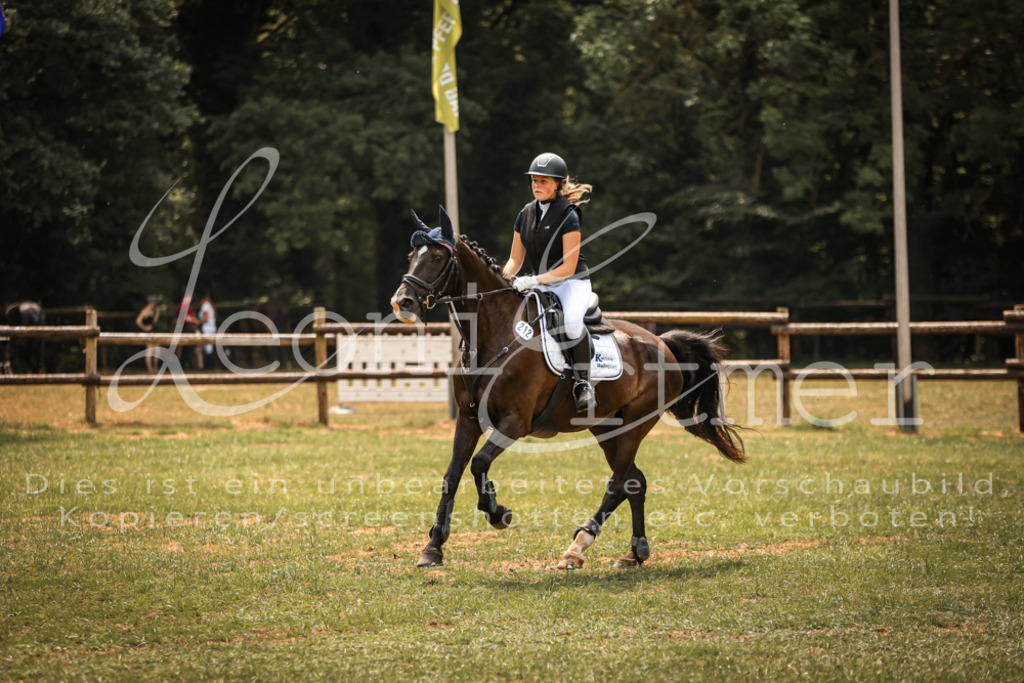 15.SaStE00327 | Leoni Ertmer Photography - Realisiert mit Pictrs.com